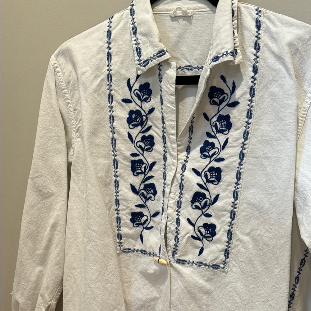 Vintage White and Blue Embroidered Shirt